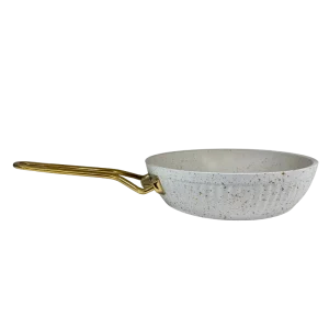 TATCH Poêle Granit 24 cm Dorée – Poêle Antiadhésive Premium avec Manche Doré Élégant