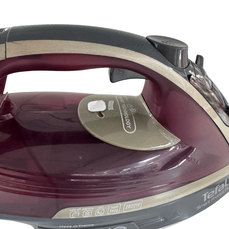TEFAL FV6870E0 Fer à Repasser 2800W – Technologie Smart Temp, Effet Pressing 260g/min, Semelle Durilium AirGlide – Image 6
